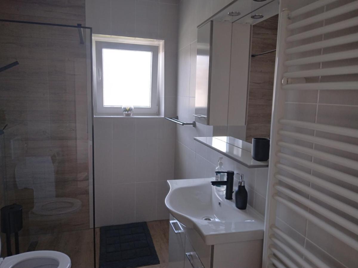 Apartment Gabi Smoljanac Kültér fotó